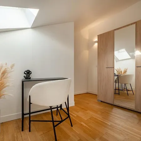 Le Petit Saint Martin - Duplex - Coeur De Apartamento Soissons